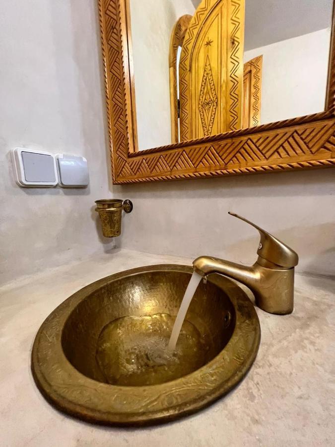 Hotel Riad Dar El Hania Esauira Exterior foto